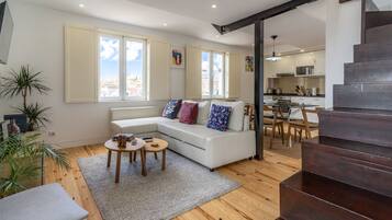 TV, DVD player, books