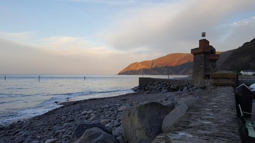3 Bed in Lynmouth (oc-summer)