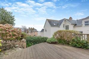 Property grounds - 2 Bed in Woolacombe (oc-dolph) (Woolacombe)