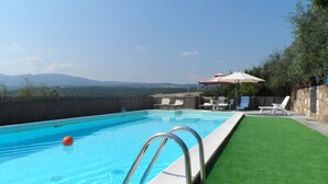 Pool - Private villa in Tuscany with pool, air conditioned, mosquito nets, adsl wifi (Provincia di Siena)