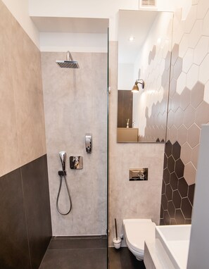 Deluxe Apartment, 1 Bedroom | Bathroom - Apartamenty Diamond Estates (Kraków)