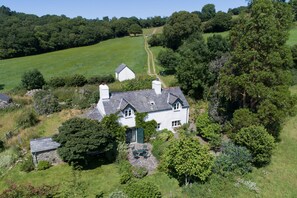 Bryn Rhydd enjoys sweeping views over the beautiful Bodnant Estate - Bryn Rhydd, Bodnant Estate, Colwyn Bay , Conwy, Wales (Bodnant Estate, Colwyn Bay)