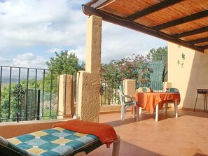 Outdoor dining - Bungalow La Joya by Solidays - Moraira, Costa Blanca (Moraira)