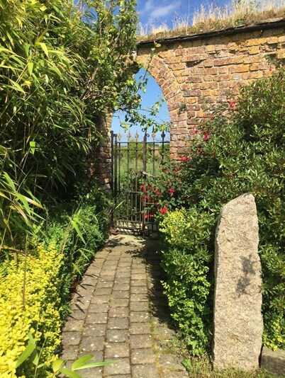 Woodvilla Lodge, Kilmore, Co.Wexford - 5 Bed - Sleeps 11