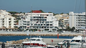 Marina/club náutico