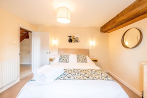 2 Schlafzimmer, Bügeleisen/Bügelbrett, WLAN, Bettwäsche