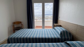 3 Schlafzimmer, Bügeleisen/Bügelbrett, kostenloses WLAN, Bettwäsche