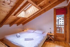 3 Schlafzimmer, Bügeleisen/Bügelbrett, Internetzugang, Bettwäsche