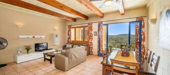 The Blue House Holiday Home