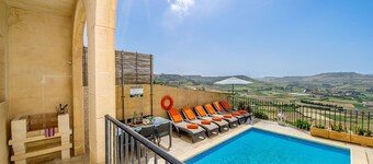 The Blue House Holiday Home