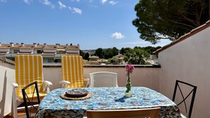 Outdoor dining - GRAN SOL B 303 2D (L'Escala)