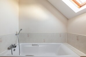 Towels - 4 Bed in Westward Ho! (oc-n1623) (Westward Ho!)