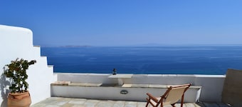 Villa Ioanna - Vacation Houses for rent close to the beach