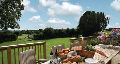 Upper Mowley - a spacious farmhouse sleeping sixteen guests