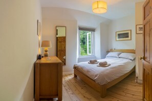 2 bedrooms, iron/ironing board, free WiFi, bed sheets - 2 Bed in Lynton (oc-trelyn) (Lynmouth)