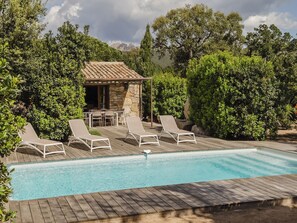 Outdoor pool, a heated pool