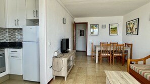 Interior - ARTS 1 (Estartit)