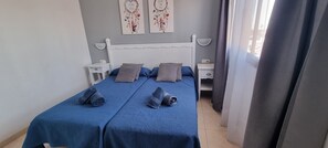 1 bedroom, iron/ironing board, free Internet, bed sheets - Relax in this Stunning 1-Bedroom Apartment in Corralejo (Corralejo)