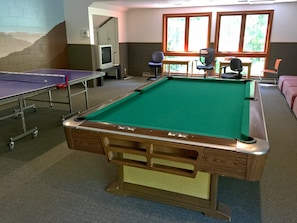 Spielezimmer