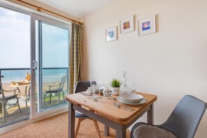 Dining - 1 Bed in Clifton Court (oc-fl30) (Croyde)