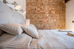 2 bedrooms, iron/ironing board, travel cot, free WiFi - Pastor - Holiday penthouse in Malaga (Málaga)