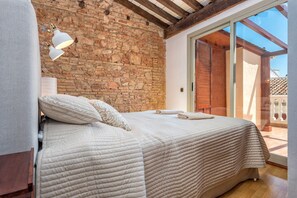 2 Schlafzimmer, Bügeleisen/Bügelbrett, Reisekinderbett, kostenloses WLAN