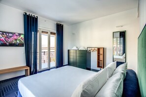 3 chambres, fer et planche à repasser, lit de bébé portatif, Wi-Fi