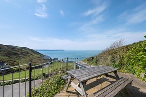Outdoor dining - 2 Bed in Mortehoe (oc-combe) (Mortehoe)