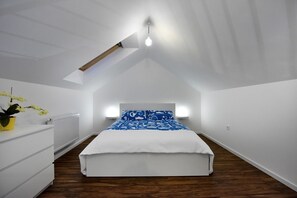 2 habitaciones, tabla de planchar con plancha y wifi gratis 