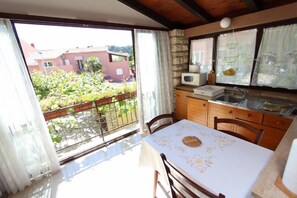 Standard Apartment, 1 Bedroom, Balcony (A2) | Garden view