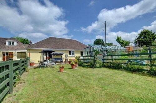 1 Bed in Ilfracombe (oc-n2052)