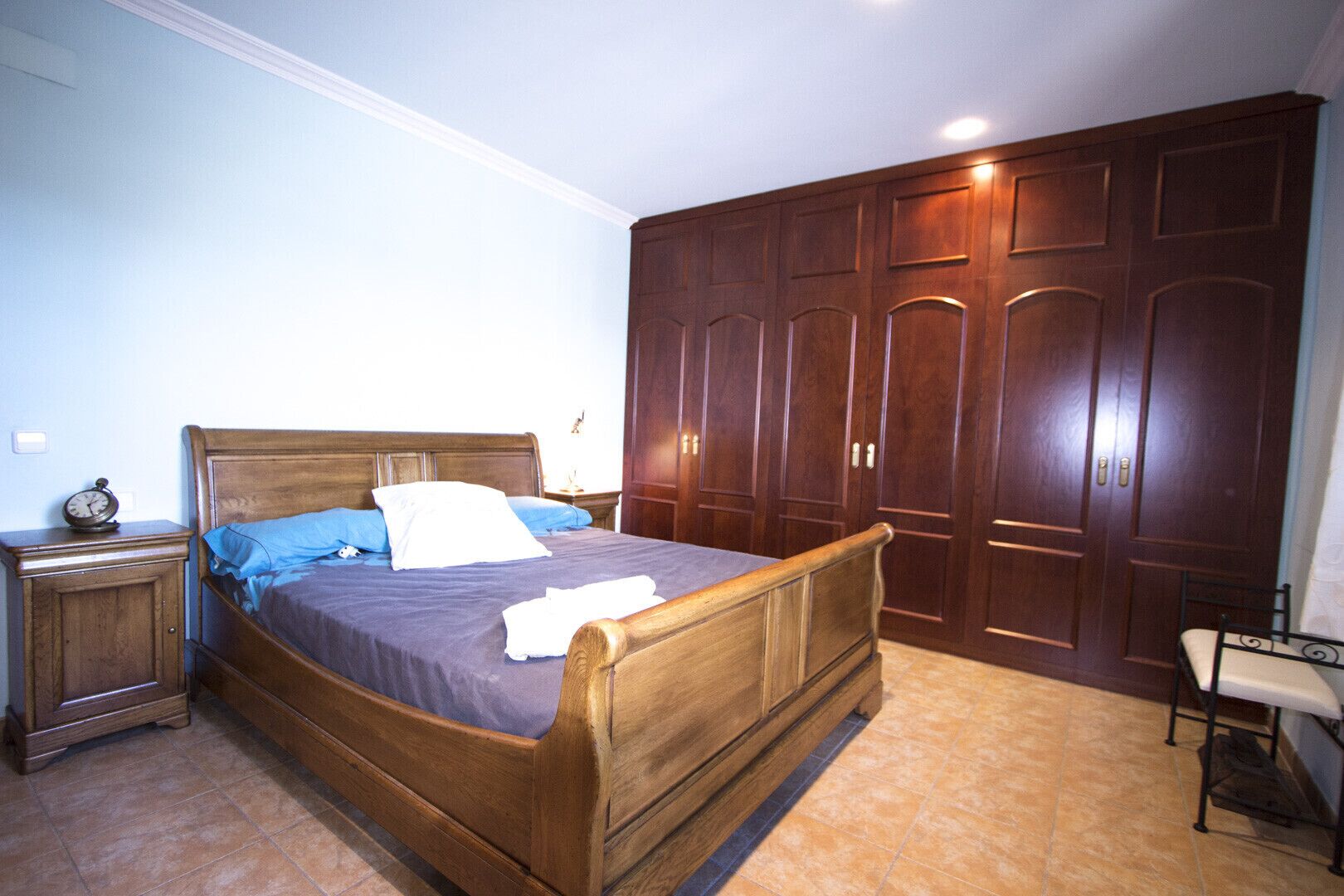 5 多间卧室、熨斗/熨衣板、免费 WiFi、床单