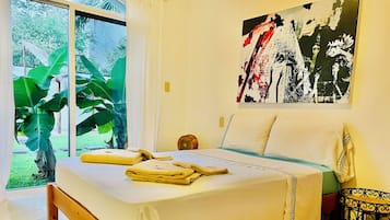 1 quarto, acesso de cortesia à internet, roupa de cama
