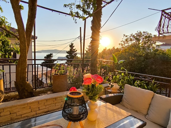 Terrace/patio - apartment with amazing sea view (Trogir)
