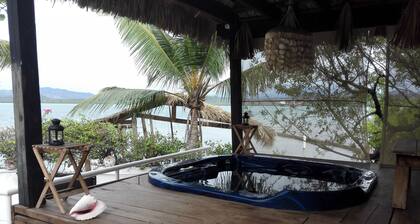 Villa avec plage privée, face aux dunes de Bani. Paradise place