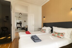 2 Schlafzimmer, Zimmersafe, Bügeleisen/Bügelbrett, Reisekinderbett