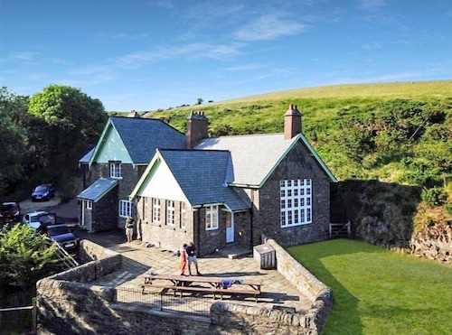 The School House, Countisbury
