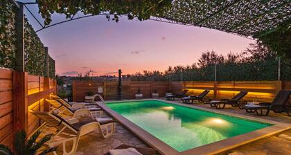 Schönes Haus mit 6 Schlafzimmern in.