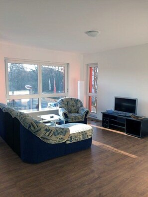 Imagen sin descripción, 4 de 10, botón