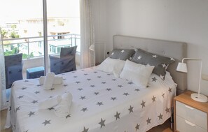 3 dormitorios, wifi gratis, ropa de cama