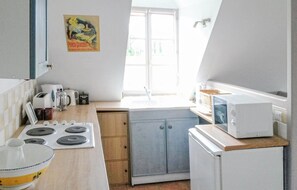 Micro-ondes, lave-vaisselle