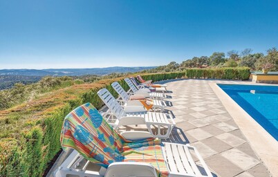 Stunning home in Constantina