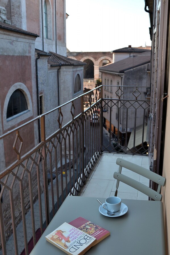 Appartamento, 4 camere da letto | Balcone