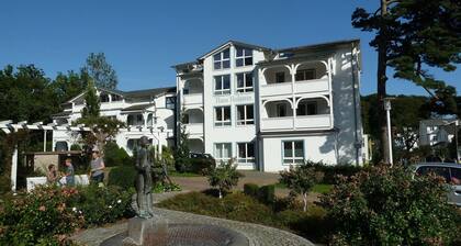 Haus Holstein Wohnung 13 mit Balkon - Ferienwohnung WE 13 Meinke