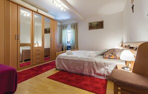 2 chambres, Wi-Fi gratuit, draps fournis