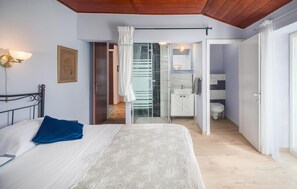 4 habitaciones, wifi gratis y ropa de cama 