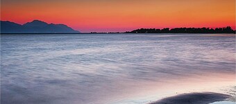 Lovely home in Desne with kitchen