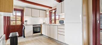 Cozy home in Hvide Sande with sauna