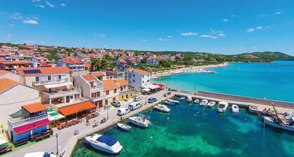 Cozy apartment in Pakostane with WiFi