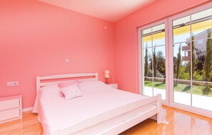 2 bedrooms, free WiFi, bed sheets - 2 bedroom nice apartment in Pakostane (Pakostane)
